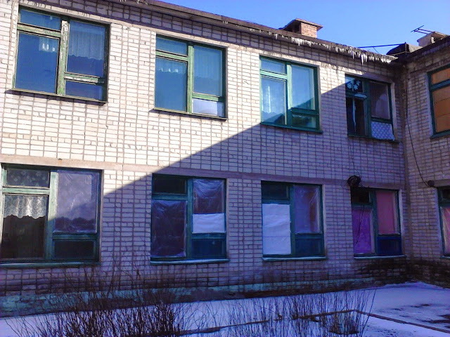 Последствия артобстрелов школ