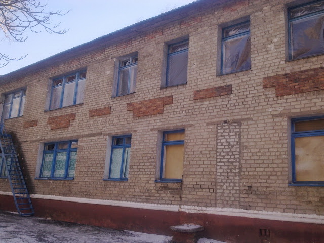 Последствия артобстрелов школ