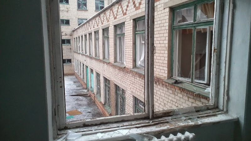 Последствия артобстрелов школ