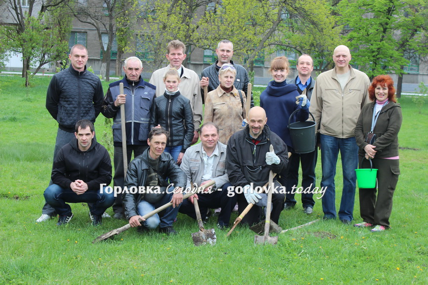 Рябиновая аллея в Горловке