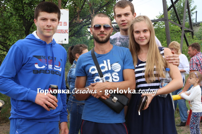 В Горловке прошел Color Open Air