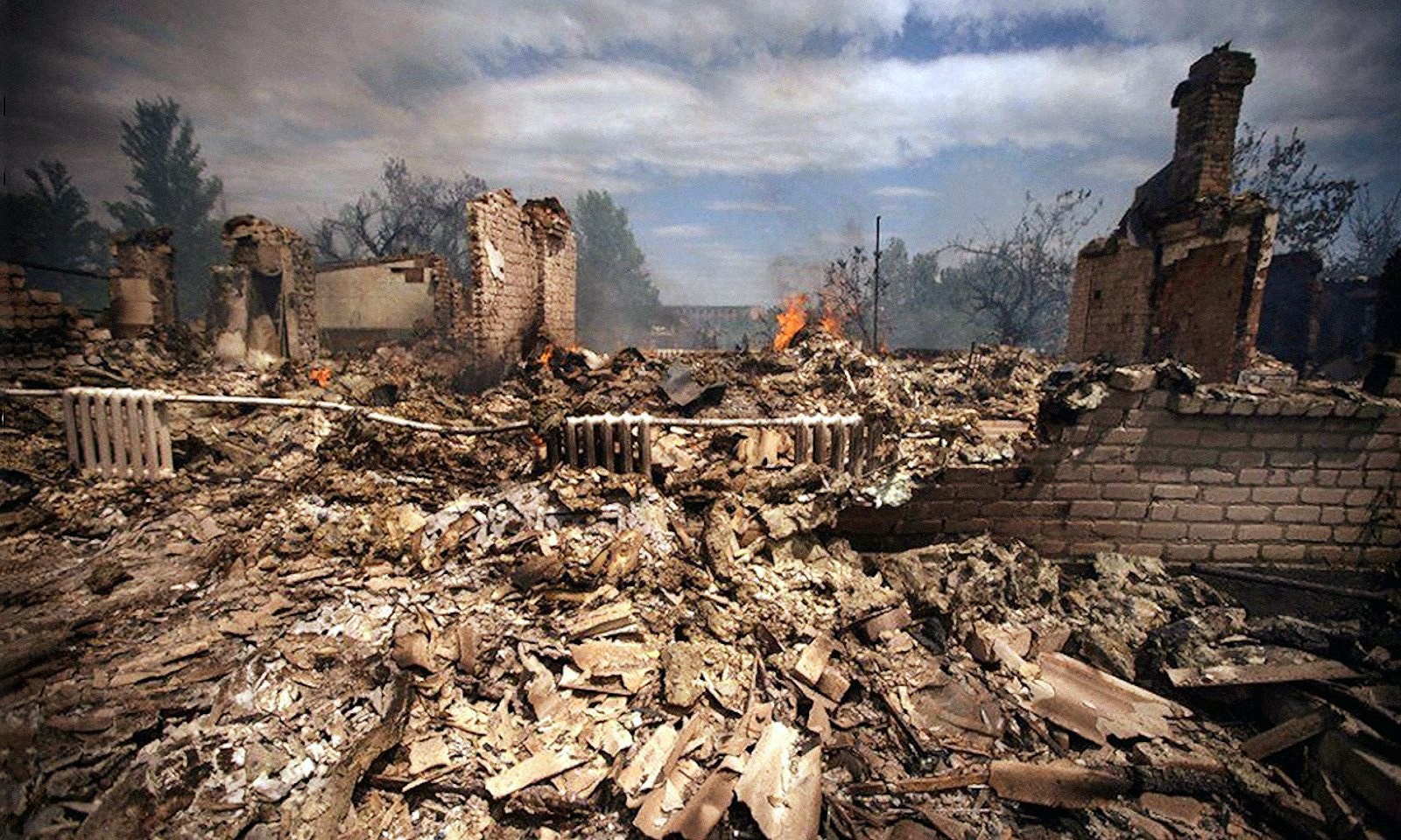 Украина в руинах