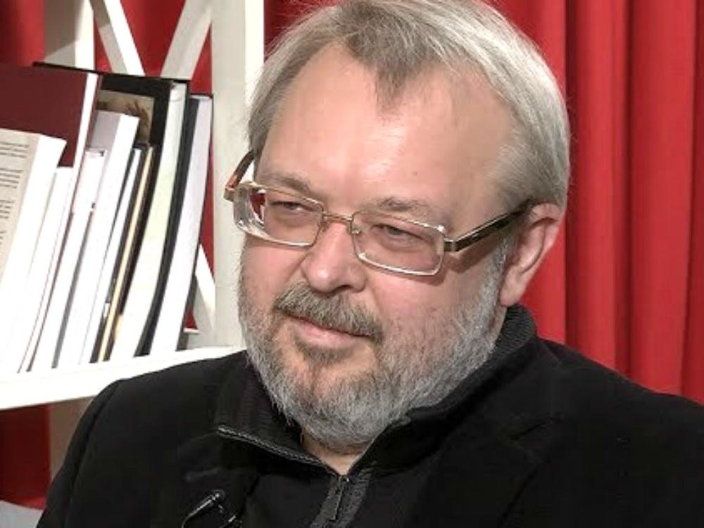 Андрей Ермолаев