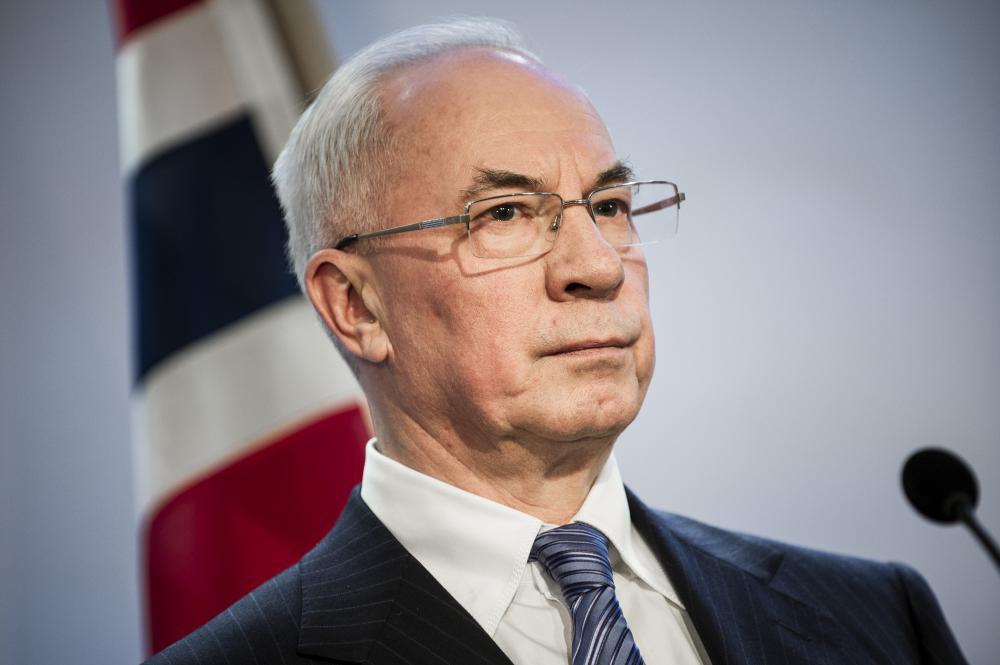 Азаров Азаров