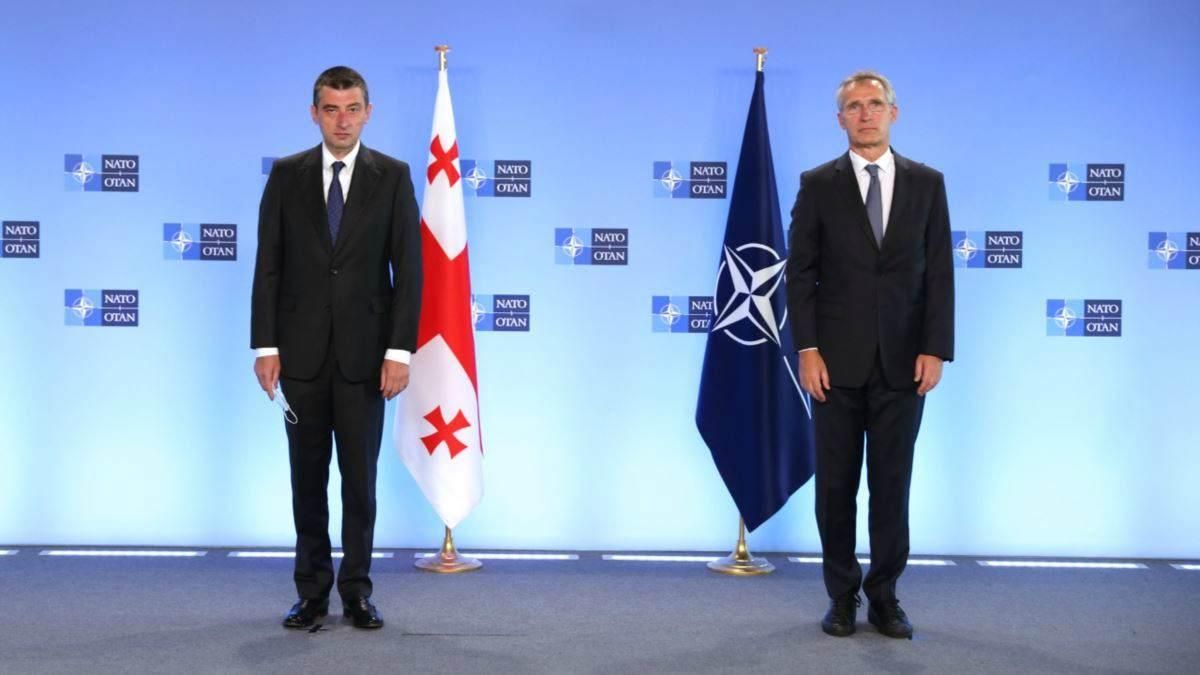 Йенс Столтенберг и Георгий Гахария