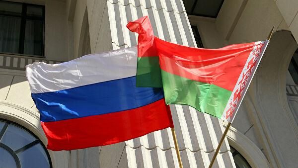 Флаг Белоруссии и России