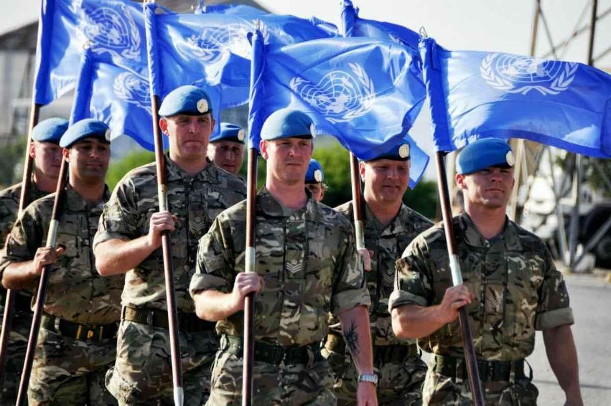 Армия оон. Миротворческие силы ООН. Солдаты ООН. Войска миротворцев ООН. Миротворческие войска ООН России.