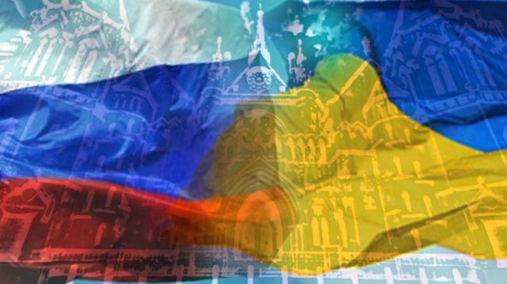 Флаги  Украины и России