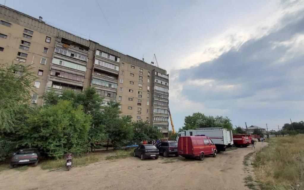 horlovka-dnr-kr-sha-dom-obvalylas.jpg4_.jpg
