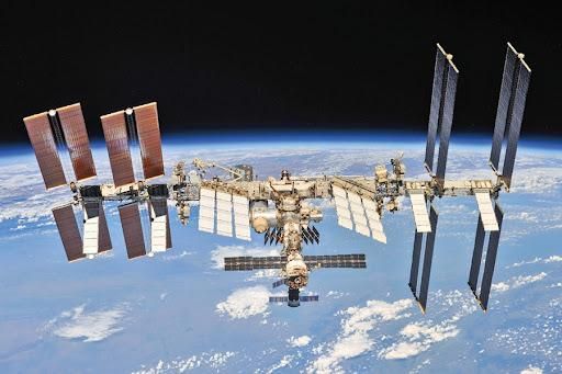 Международная космическая станция (МКС)