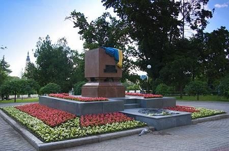 Памятник борцам за независимость Украины