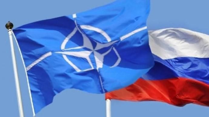 Флаг РФ и НАТО