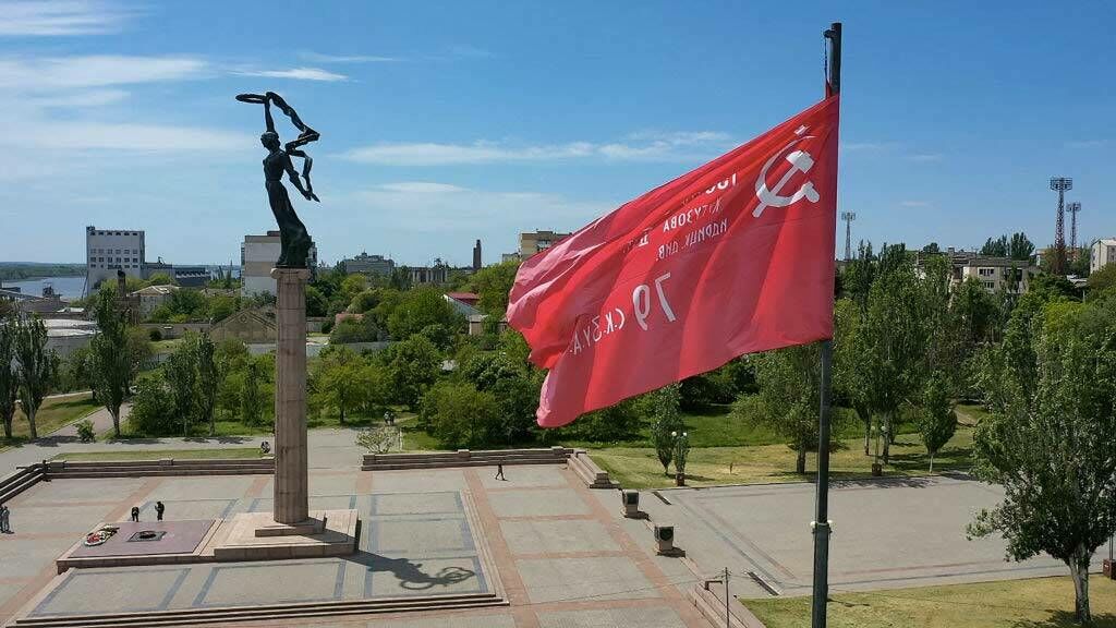 Монумент Победы в Херсоне