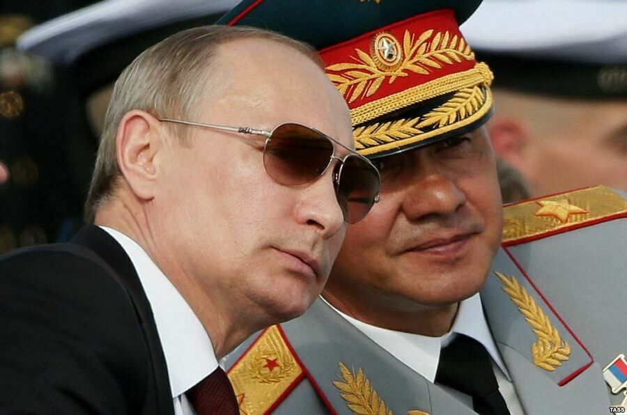 Владимир Путин и Сергей Шойгу