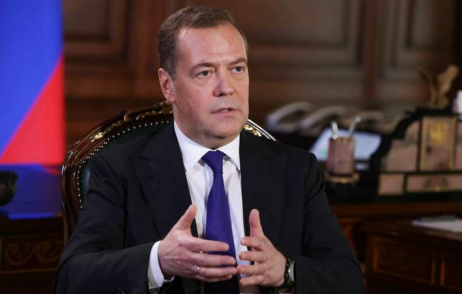 Дмитрий Медведев