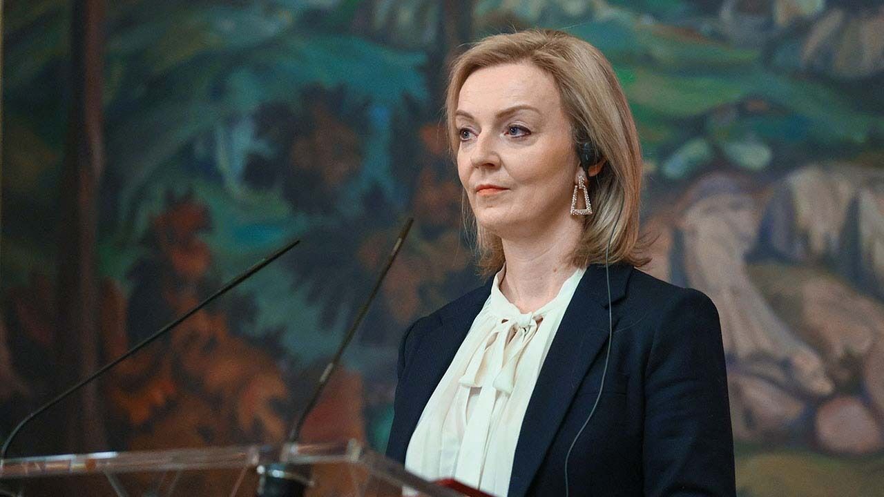 Лиз Трасс