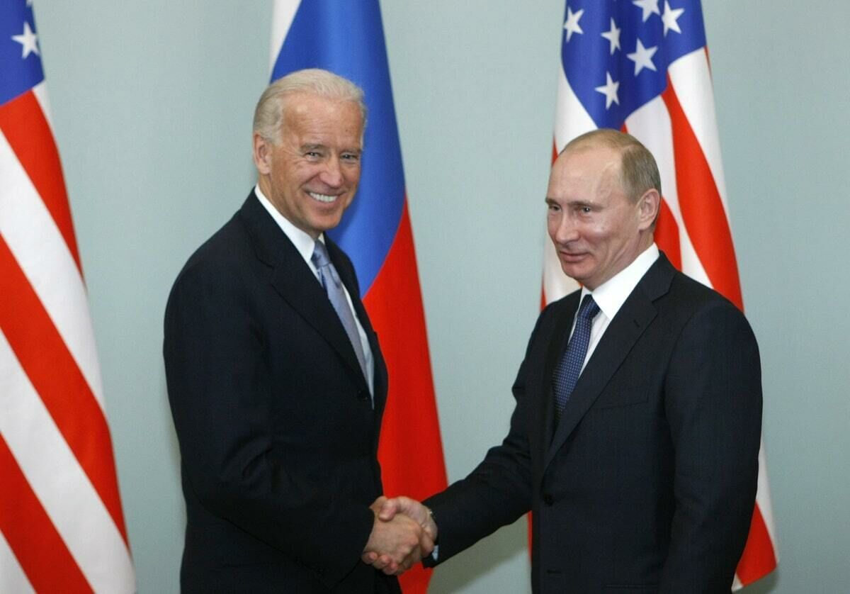Владимир Путин и Джо Байден 