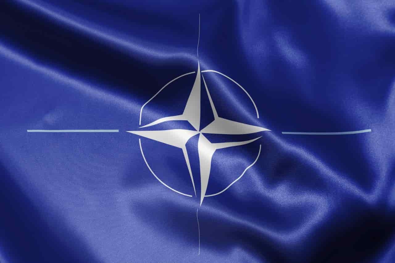 НАТО