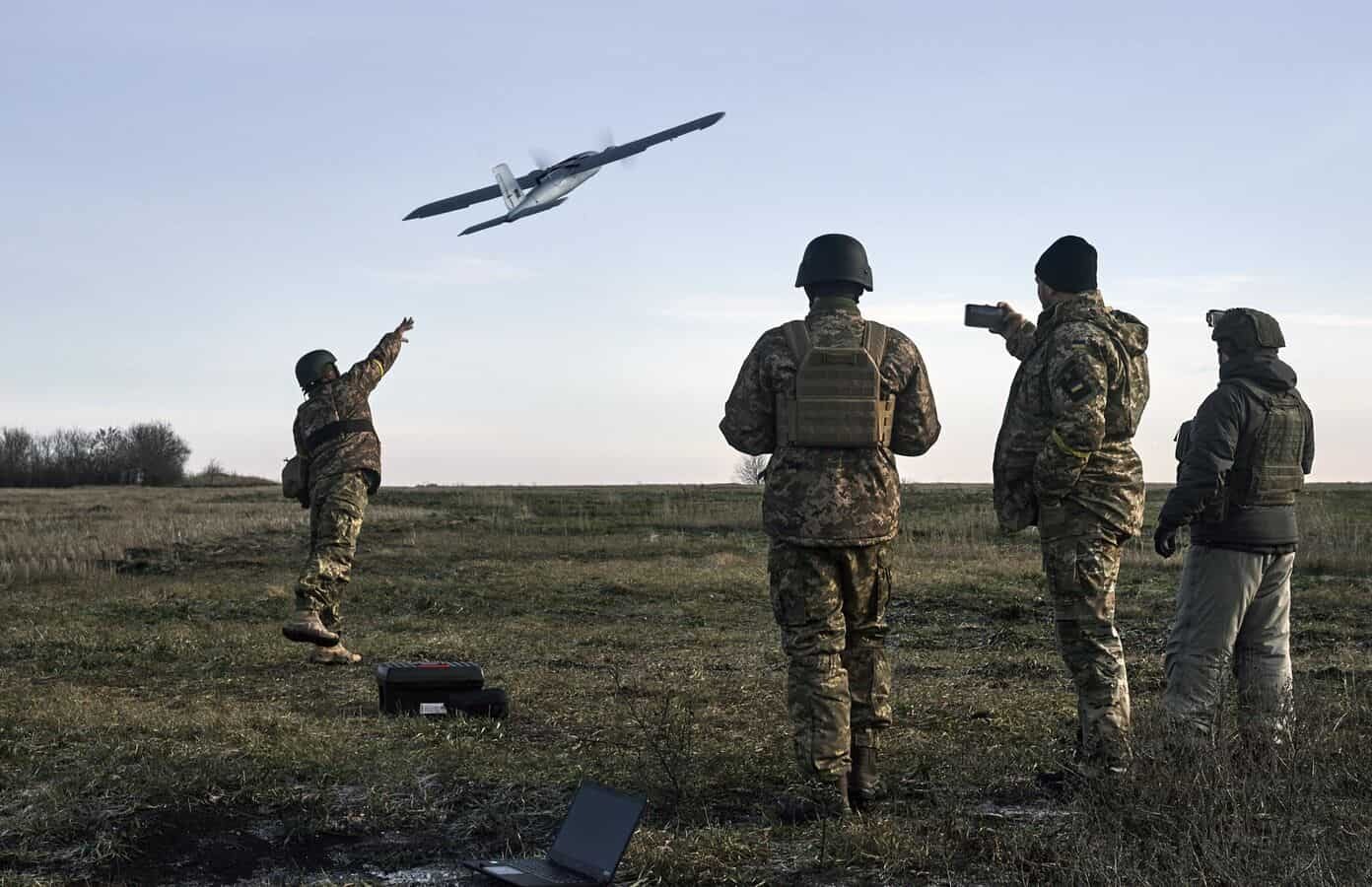 Военные