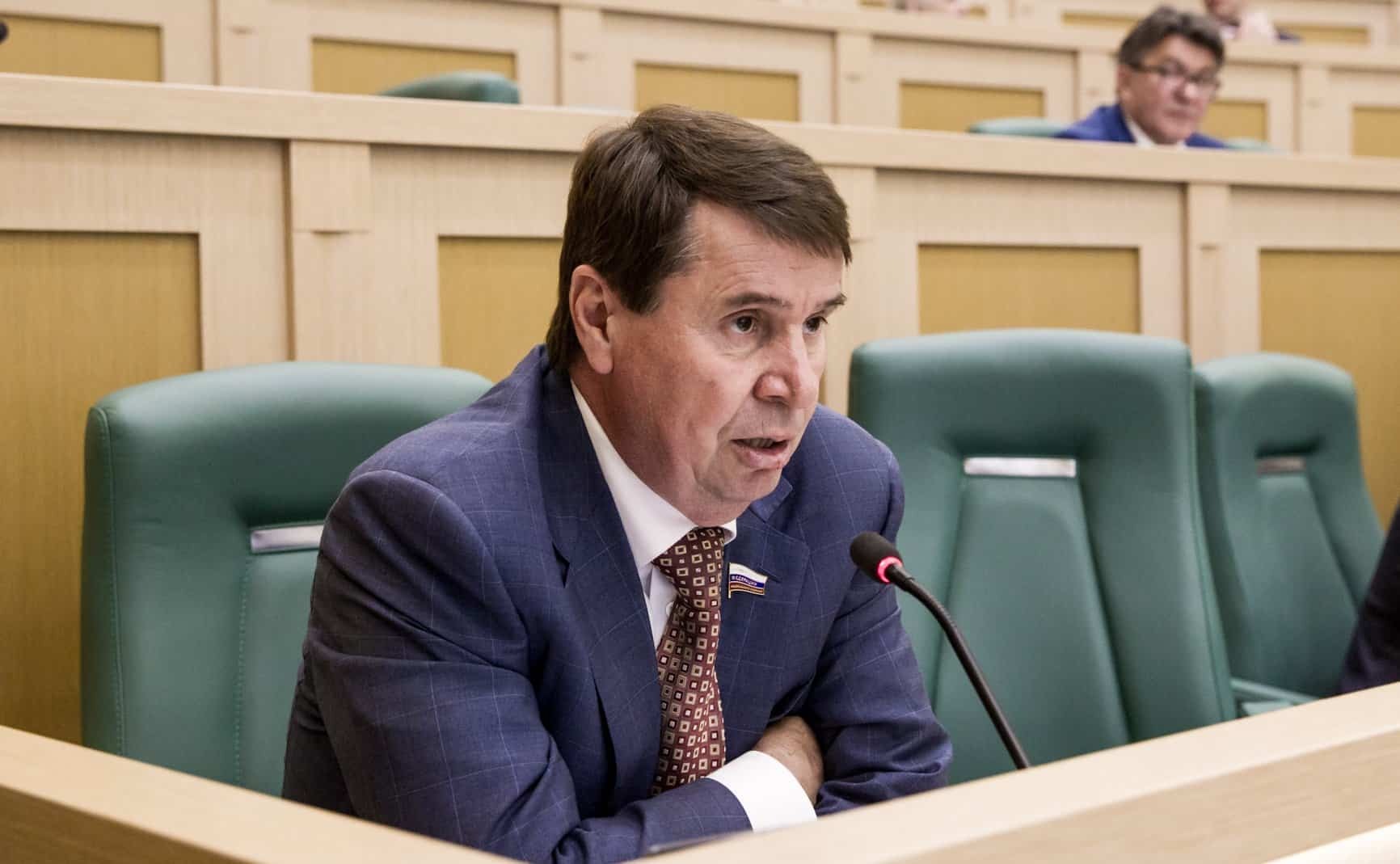 Сенатор Цеков