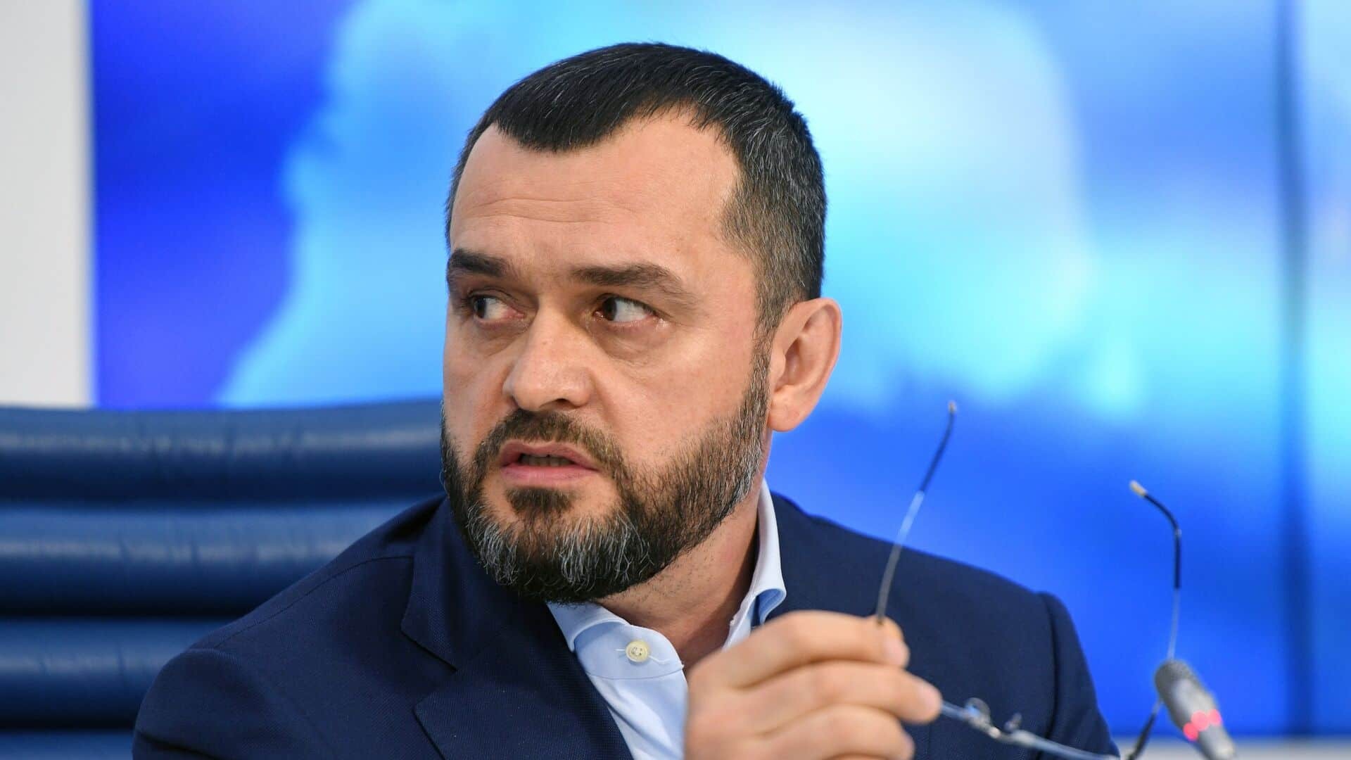 Виталий Захарченко