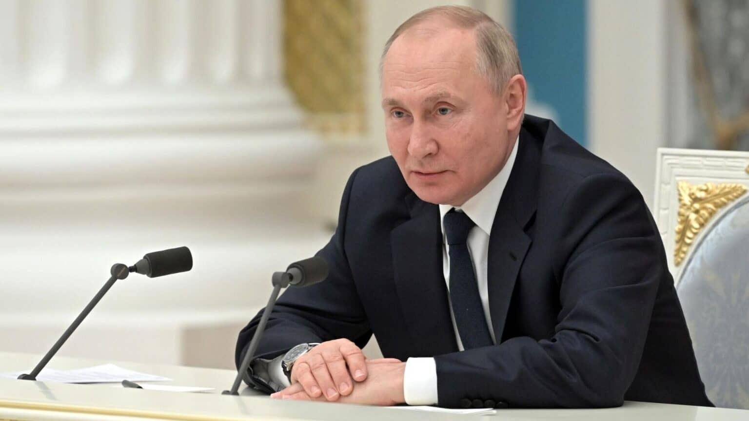 Путин