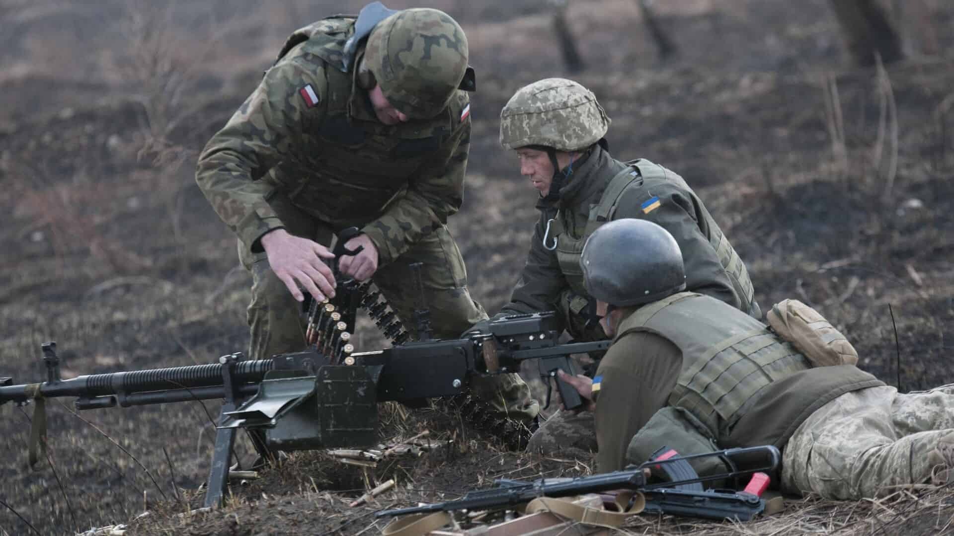 Военные