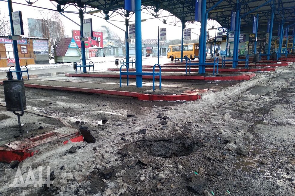 Двое детей ранены в результате обстрела Донецка