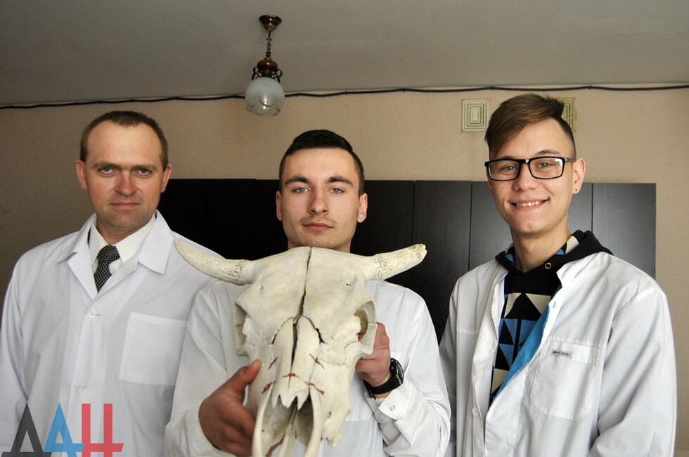 Студенты ДонАГРА 