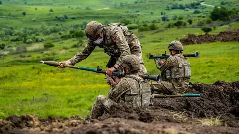 Из-за ситуации на Украине НАТО готовится к боевым действиям на своих границах