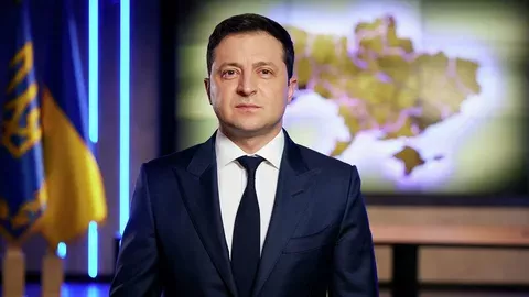Час расплаты близок. Зеленский готов отдать часть Украины за долги